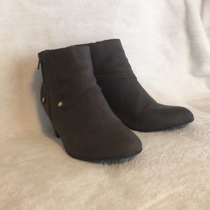 Life Stride Ankle Boots Size 8.5 Women’s 🍁 ❄️